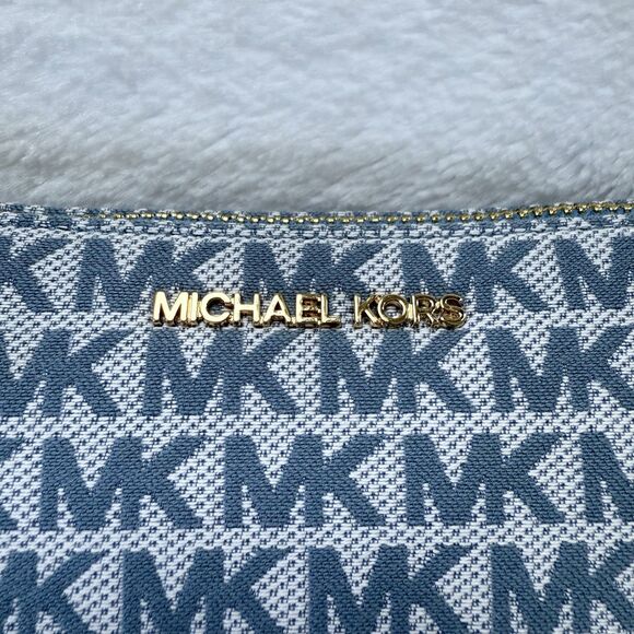 Michael Kors Jet Set Medium Pouchette Monogram Chambray Shoulder Bag Blue - Picture 3 of 9